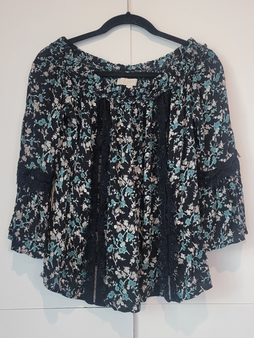 LOFT Ann Taylor Floral Peasant Blouse Navy Blue Rayon Top Size M